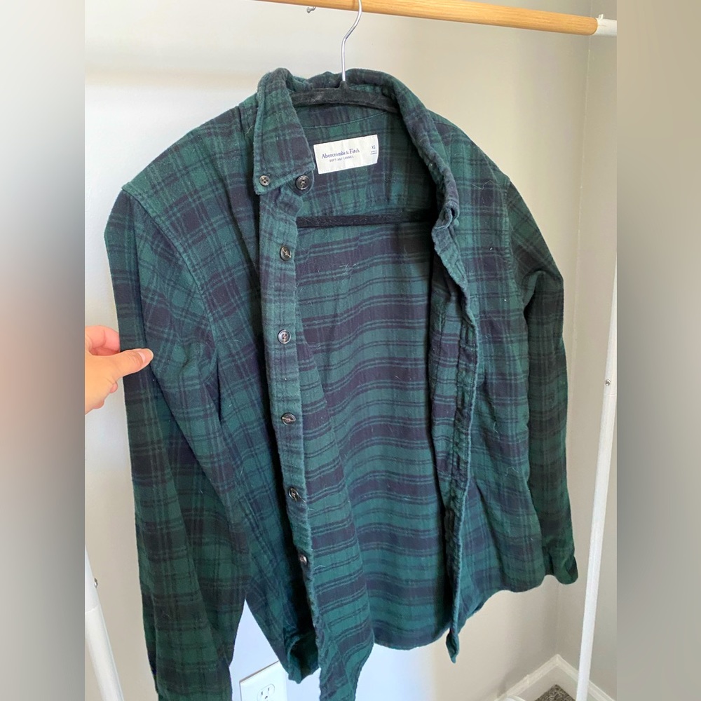 Abercrombie flannel, rich color (richer than the picture). Comfy and soft